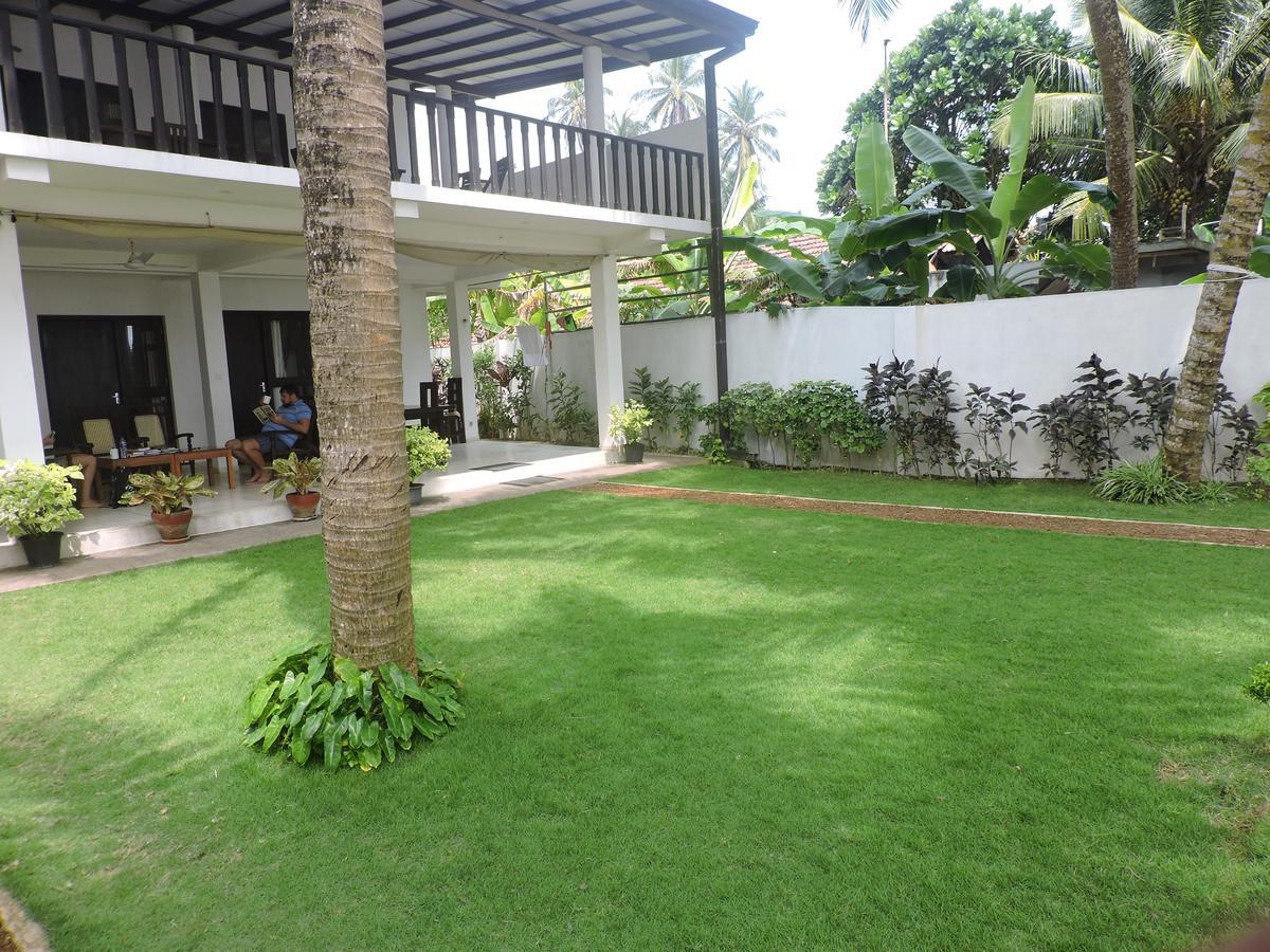 Seachange Talpe Exterior photo