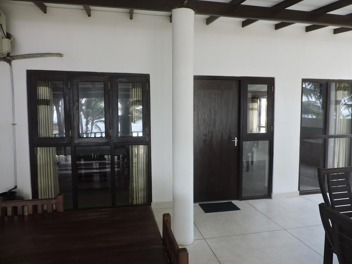 Seachange Talpe Exterior photo