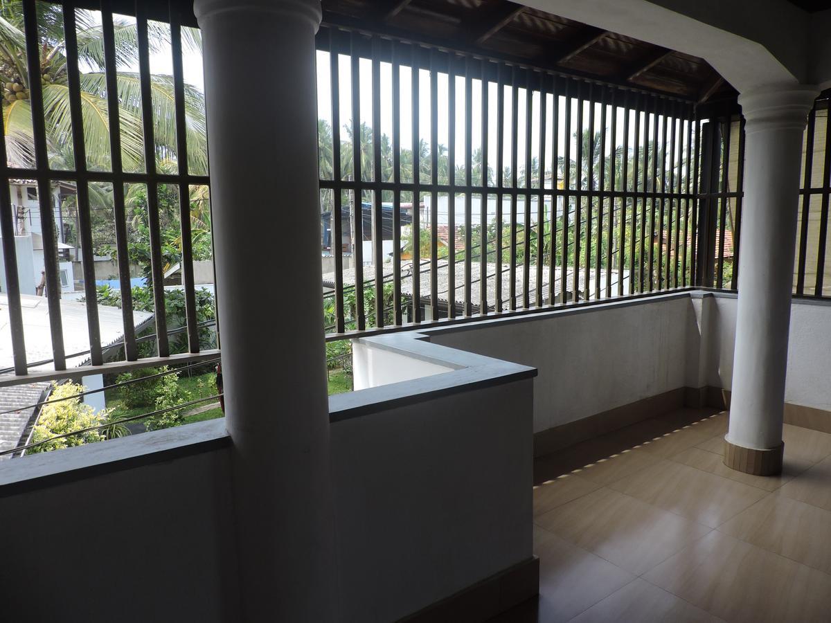 Seachange Talpe Exterior photo